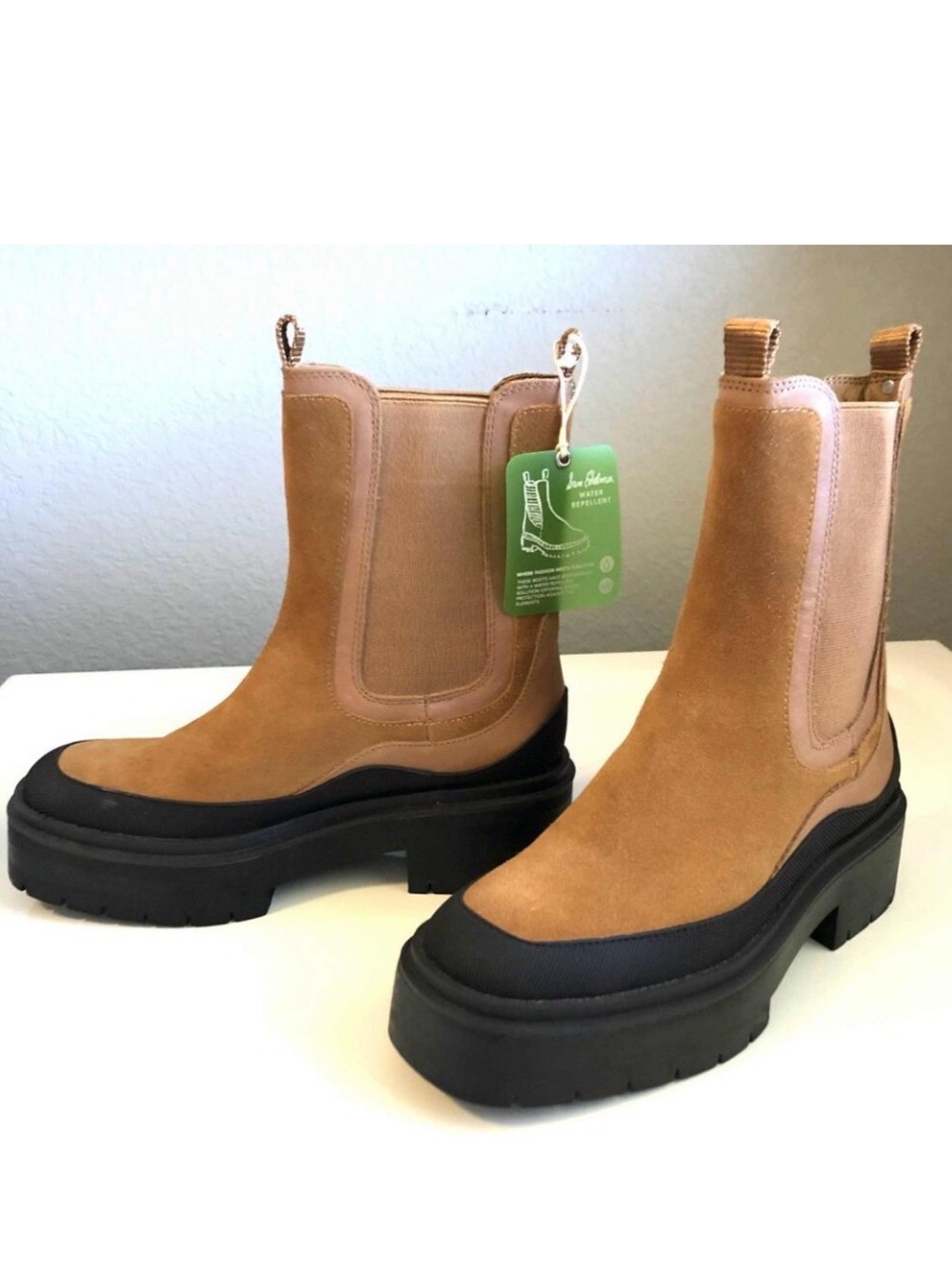 SAM EDELMAN Lulia Suede Chelsea Platform Booties Water Repellent 6.5 NWT